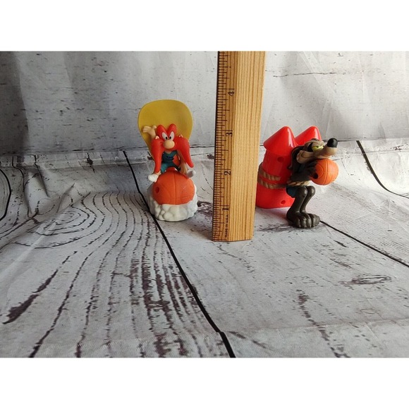 2020 McDonald Happy Meal Tune Squad Space Jam Coyote Yosemite Sam - Picture 5 of 5